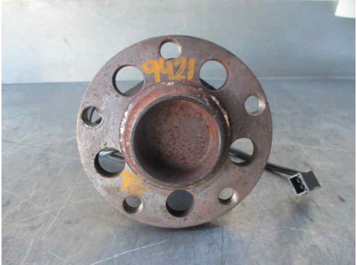 Recambio de mangueta trasera izquierda para volkswagen passat berlina (3b2) 2.5 v6 tdi referencia OEM IAM 