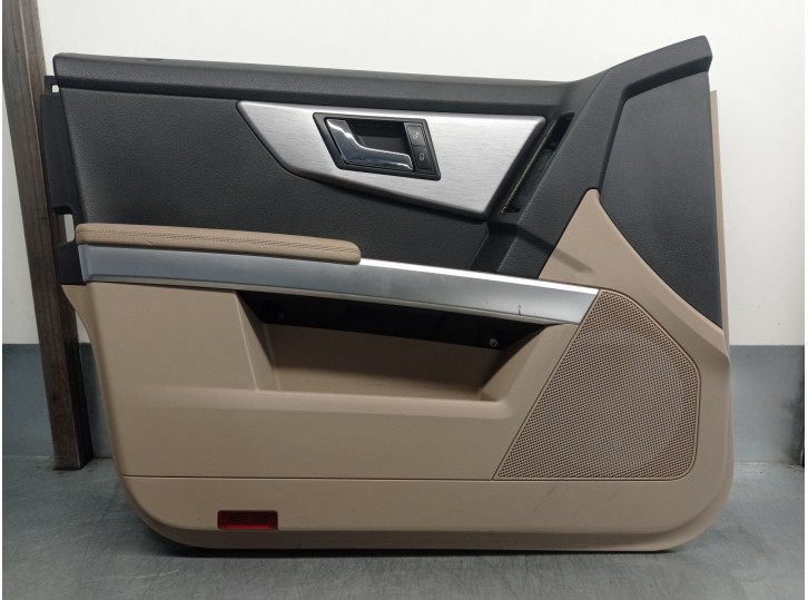 Recambio de guarnecido puerta delantera izquierda para mercedes-benz clase glk (w204) glk glk 220 cdi be (204.902) referencia OE
