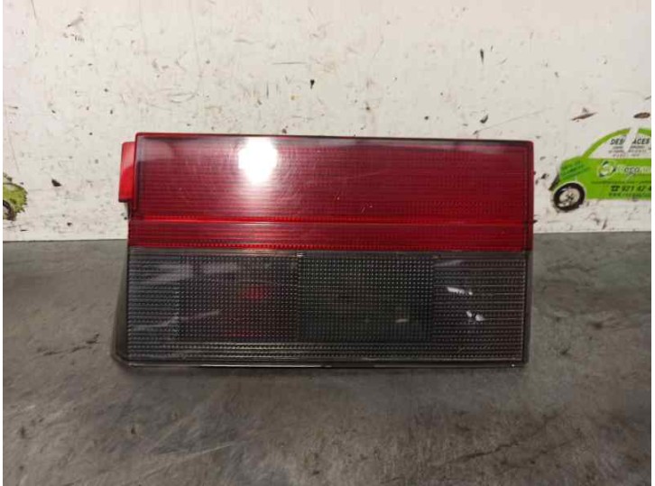 Recambio de piloto trasero izquierdo para seat toledo (1l) 1.6 referencia OEM IAM W01L0945094AL PORTON. 4 PUERTAS