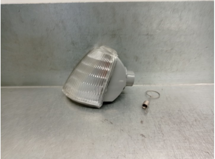Recambio de piloto delantero izquierdo para renault 19 (1989...) 1.4 referencia OEM IAM 62245 714015071701 YORKA