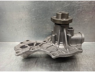 Recambio de bomba agua para audi a6 berlina (c4) referencia OEM IAM 055121011A  AIRTEX