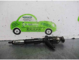 Recambio de inyector para toyota land cruiser (j12) 3.0 turbodiesel referencia OEM IAM 2367030140 07H7934 DENSO