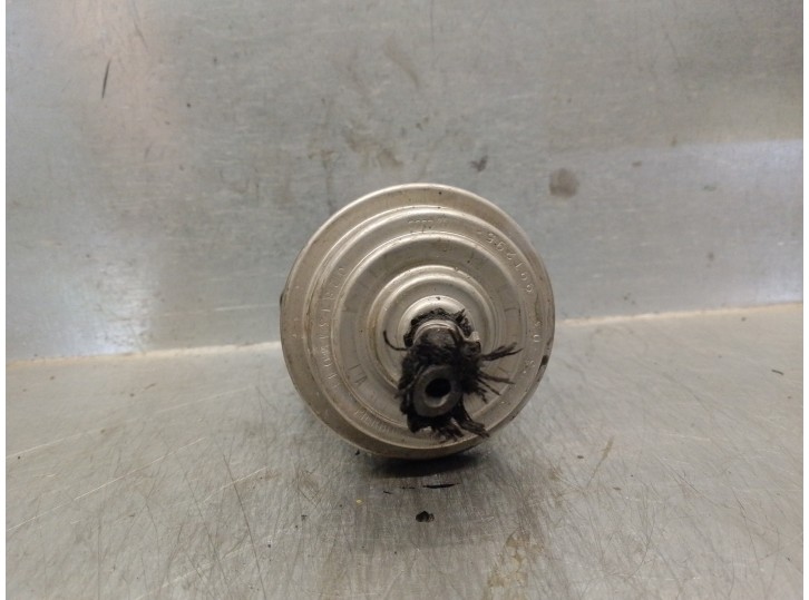 Recambio de valvula egr para volkswagen passat berlina (3b2) 1.9 tdi referencia OEM IAM 028131501E 72172303 PIERBURG