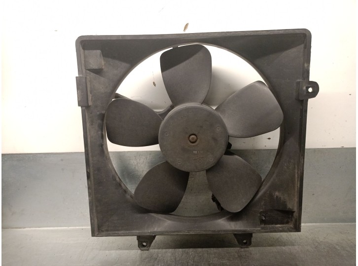 Recambio de electroventilador para kia carnival ii (gq) 2.9 crdi referencia OEM IAM 0K55215025 0K55215025B 