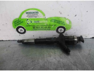 Recambio de inyector para toyota land cruiser (j12) 3.0 turbodiesel referencia OEM IAM 2367030140 07H04881 DENSO