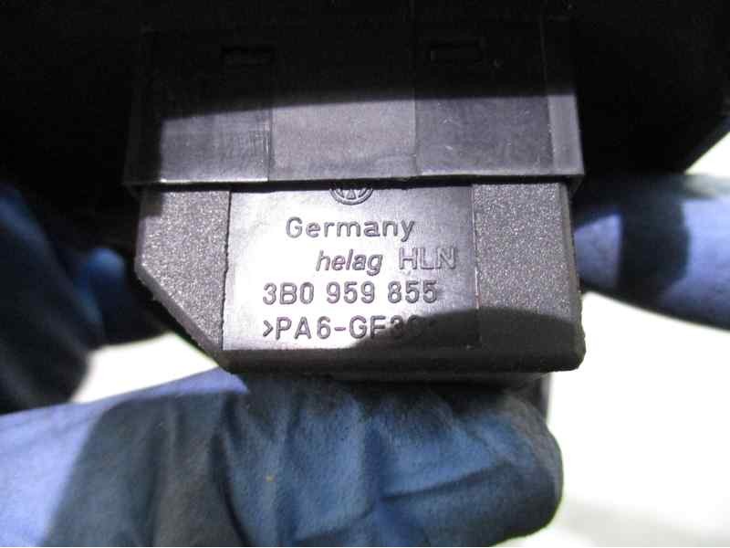Recambio de mando elevalunas delantero derecho para skoda octavia berlina (1u2) 1.9 tdi referencia OEM IAM 3B0959855  