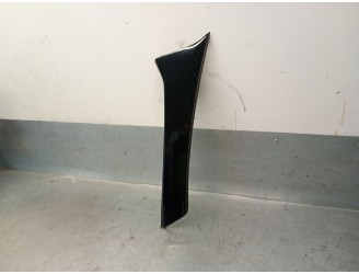 Recambio de molduras traseras para citroën c4 picasso ii 1.6 bluehdi 120 referencia OEM IAM 9676853080 96768530XK 