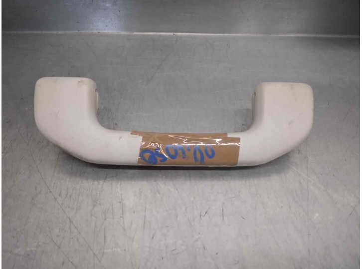 Replacement front right interior door handle for Mercedes-Benz E-Class saloon (W213) E 220 d (213.004) OEM IAM reference A09981