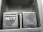Recambio de mando elevalunas delantero izquierdo para nissan primera berlina (p11) 2.0 turbodiesel cat referencia OEM IAM 254012