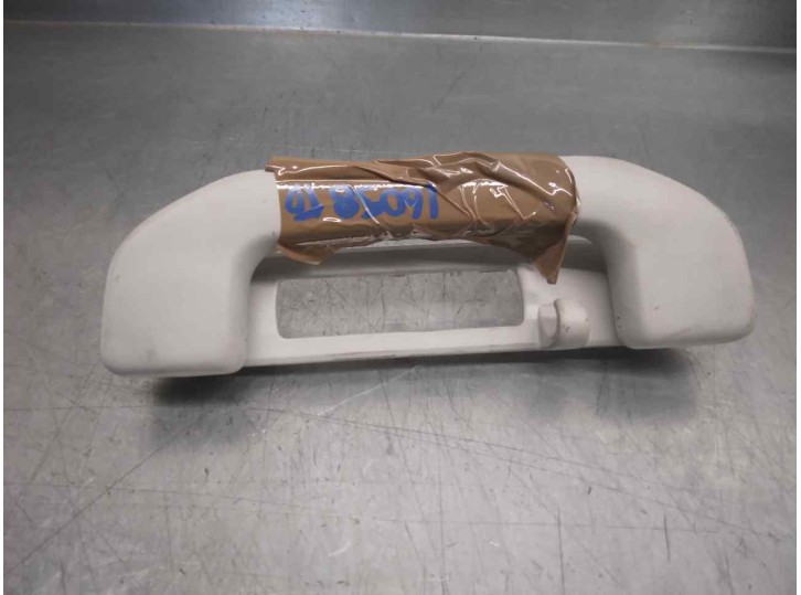 Replacement rear right interior door handle for Mercedes-Benz E-Class Saloon (W213) E 220 D (213.004) OEM IAM reference A0998150