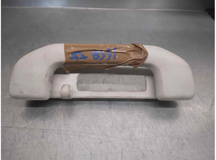 Replacement rear left interior door handle for Mercedes-Benz E-Class saloon (W213) E 220 d (213.004) OEM IAM reference A09981