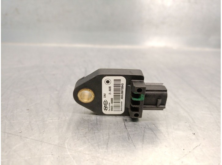 Recambio de sensor impacto para kia cee´d (jd) 1.6 crdi 136 referencia OEM IAM 95920A6000 TRW