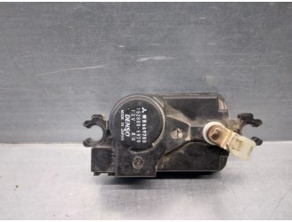 Recambio de motor cierre centralizado trasero izquierdo para mitsubishi montero (v20/v40) 2.8 turbodiesel referencia OEM IAM MB6