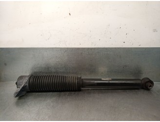 Recambio de amortiguador trasero derecho para kia sportage iv (ql, qle) 1.6 gdi referencia OEM IAM 55300F1000 55311F1000 