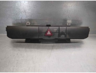 Replacement hazard warning switch for Mercedes-Benz Sprinter II open body, double cab CDI CAT OEM IAM reference A9068701010 