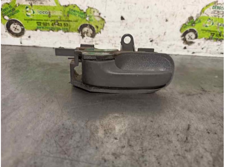 Recambio de maneta interior trasera izquierda para toyota aygo (kgb/wnb) 1.0 cat referencia OEM IAM 692060D060B2 