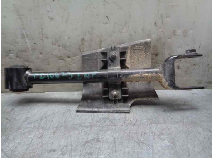 Replacement rear left lower suspension arm for Mazda CX-5 2.5 CAT OEM IAM reference KB7W28550 