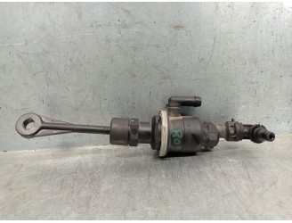 Recambio de bombin embrague para kia cee´d (jd) 1.6 crdi 136 referencia OEM IAM 416053Z100  