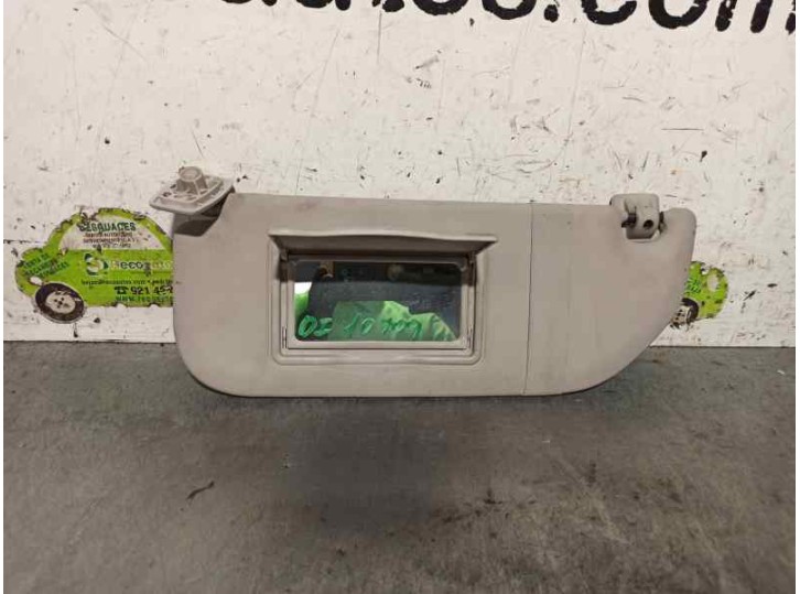 Recambio de parasol izquierdo para toyota aygo (kgb/wnb) 1.0 cat referencia OEM IAM 0474109010 