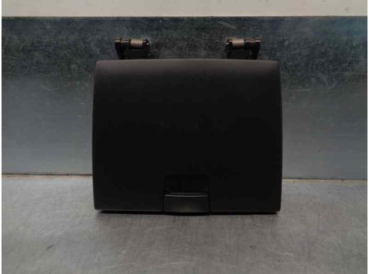 Recambio de guantera para hyundai santa fe (bm) 2.2 crdi cat referencia OEM IAM 847452B000  