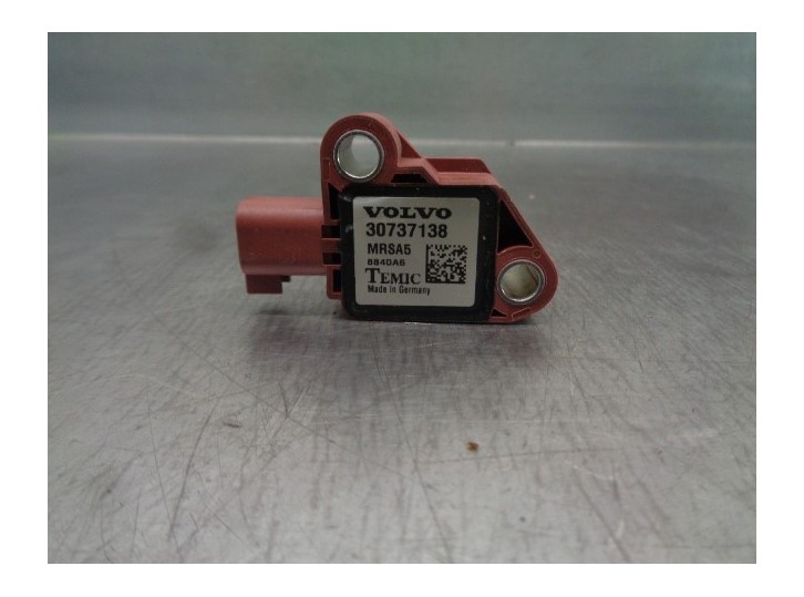 Recambio de sensor impacto para volvo v50 familiar d5 edition r-design referencia OEM IAM 30737138 8840A6 TEMIC