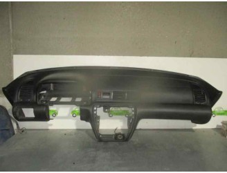 Recambio de salpicadero para honda prelude (bb6/8/9) 2.2 cat referencia OEM IAM 77100S30A02ZA NEGRO 