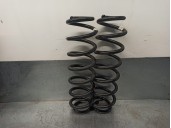 Replacement suspension spring for Skoda Superb (3V3) 2.0 TDI OEM IAM reference 3Q0511115 