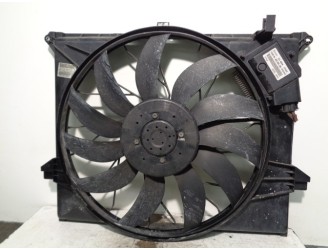 Recambio de electroventilador para mercedes-benz clase m (w164) 320 / 350 cdi (164.122) referencia OEM IAM A1645000093 220500029