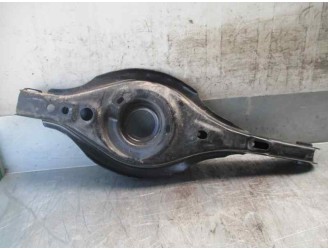 Recambio de brazo suspension inferior trasero derecho para mazda cx-5 2.5 cat referencia OEM IAM KD93181 K7805 