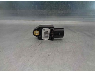 Recambio de sensor impacto para toyota auris 1.4 turbodiesel cat referencia OEM IAM 8983102060  