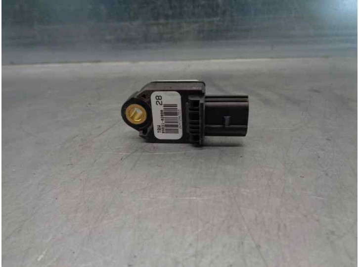 Recambio de sensor impacto para toyota auris 1.4 turbodiesel cat referencia OEM IAM 8983102080 