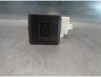 Recambio de mando para toyota auris 1.4 turbodiesel cat referencia OEM IAM 773060D120 