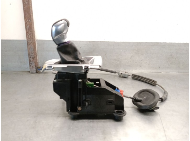 Recambio de palanca cambio para citroën ds3 1.2 12v e-thp referencia OEM IAM 9814628080 9814628080 