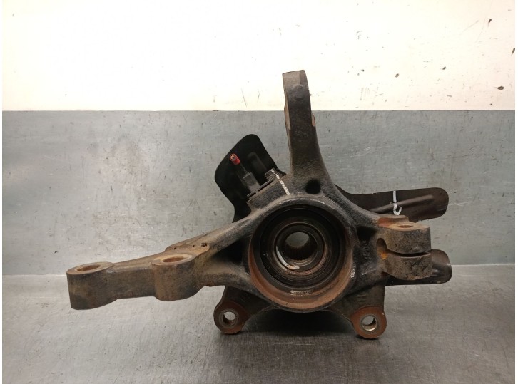 Recambio de mangueta delantera derecha para kia carens iv 1.7 crdi referencia OEM IAM 51716A4001 51716A4001 