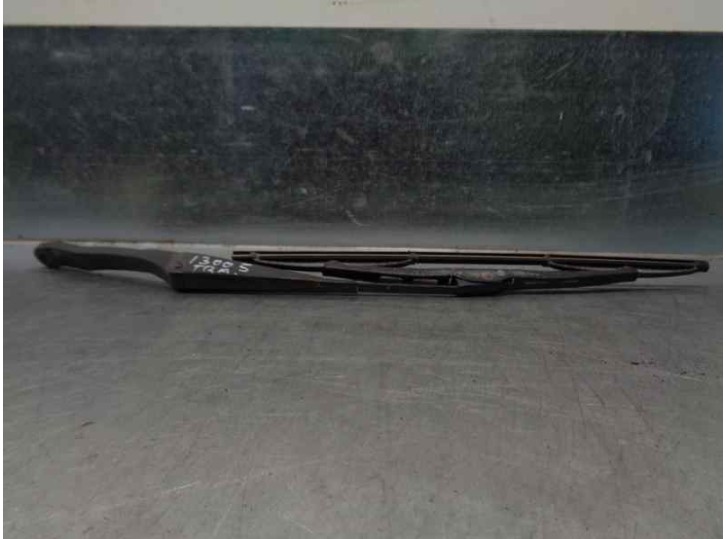 Recambio de brazo limpia trasero para nissan terrano/terrano.ii (r20) 2.7 turbodiesel referencia OEM IAM 287810F000  