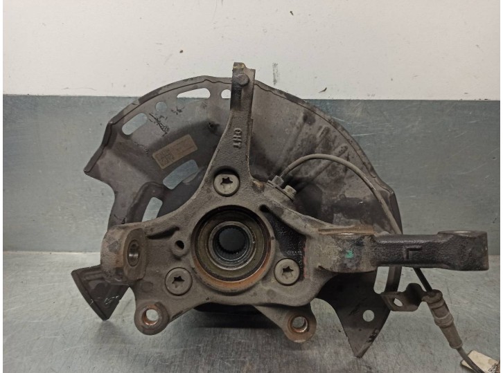 Recambio de mangueta delantera izquierda para kia xceed 1.4 tgdi cat referencia OEM IAM 51715J7AA0  