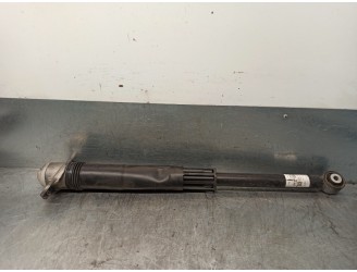 Recambio de amortiguador trasero derecho para volkswagen polo advance referencia OEM IAM 2Q0512013BE 801402002175 ZF