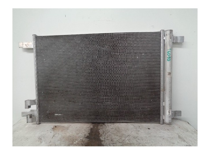 Recambio de condensador / radiador aire acondicionado para volkswagen polo advance referencia OEM IAM 5Q0816411BC 5WA816411A CZ4