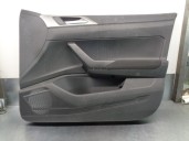 Recambio de guarnecido puerta delantera derecha para volkswagen polo advance referencia OEM IAM 2G4867012AA 