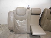 Recambio de asientos traseros para ssangyong kyron 2.0 referencia OEM IAM CUERO MARRON GRISACEO 5 PUERTAS