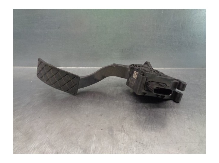 Recambio de potenciometro pedal para volkswagen polo advance referencia OEM IAM 2Q1723503  