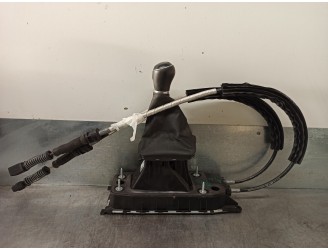 Recambio de palanca cambio para volkswagen polo advance referencia OEM IAM 2Q0711049J  