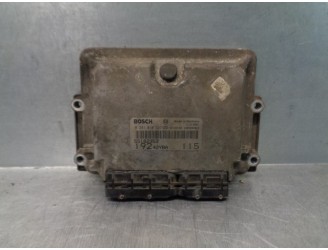 Recambio de centralita motor uce para fiat stilo (192) 1.9 jtd / 1.9 jtd 115 active referencia OEM IAM 55182953 0281010337 BOSCH