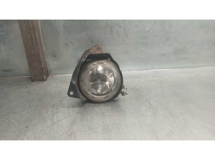 Recambio de faro antiniebla izquierdo para alfa romeo 146 1.6 16v cat referencia OEM IAM 46752415 