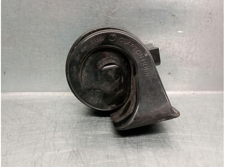 Recambio de claxon para seat arona (kj7, kjp) 1.0 tsi referencia OEM IAM 5Q0951221D 5Q0951221D 