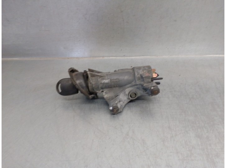Recambio de conmutador de arranque para volkswagen passat berlina (3b2) 1.8 referencia OEM IAM 4B0905851A  