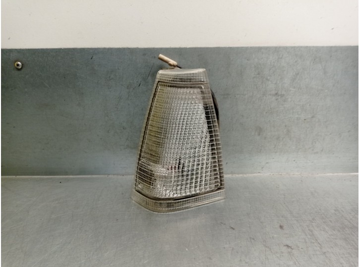 Recambio de piloto delantero izquierdo para fiat regata berlina referencia OEM IAM 12141  