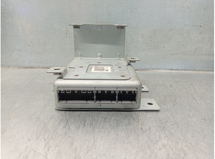 Recambio de centralita inmovilizador para ssangyong rexton 2.7 turbodiesel cat referencia OEM IAM 8712008201 97RA010033 