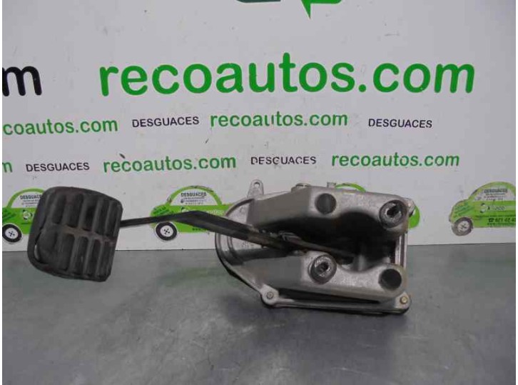 Recambio de pedal embrague para mercedes-benz mb serie:100 d caja abierta (w631) 2.4 diesel referencia OEM IAM 6312940701 