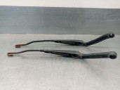 Recambio de brazo limpia delantero derecho para ssangyong korando 2.3 turbodiesel cat referencia OEM IAM 7831006002X 7832006000X